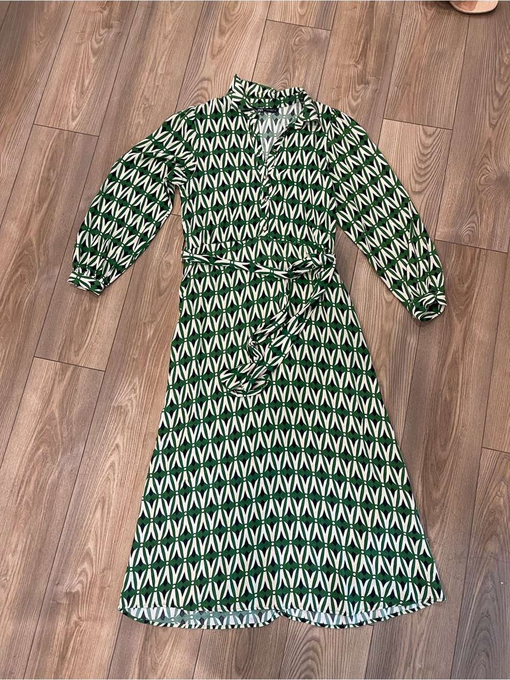 Zara Midi Green, Black, and White Printed Shirt Dress